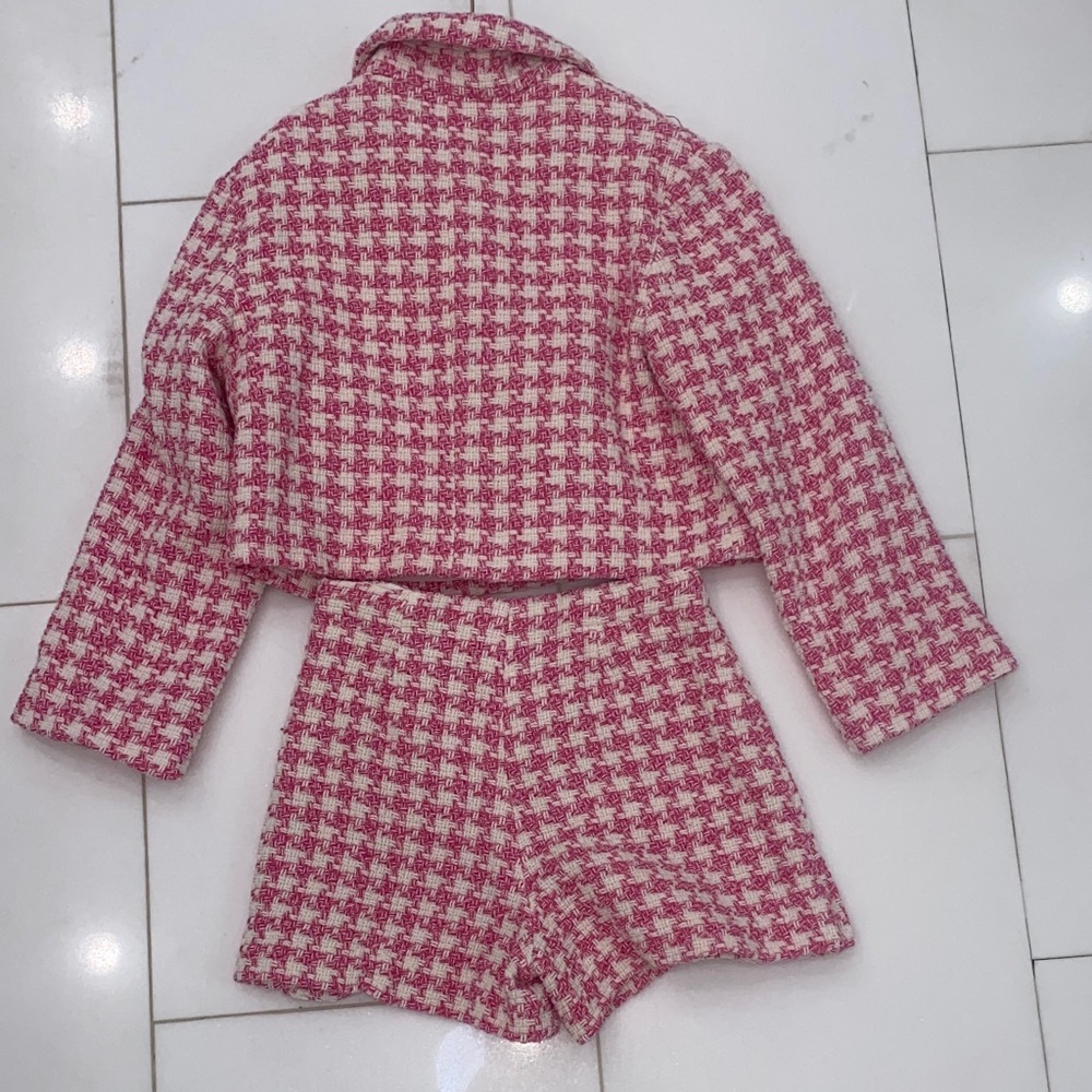 Zara Pink Houndstooth Kids Blazer and Skort Outfit - Picture 7 of 9